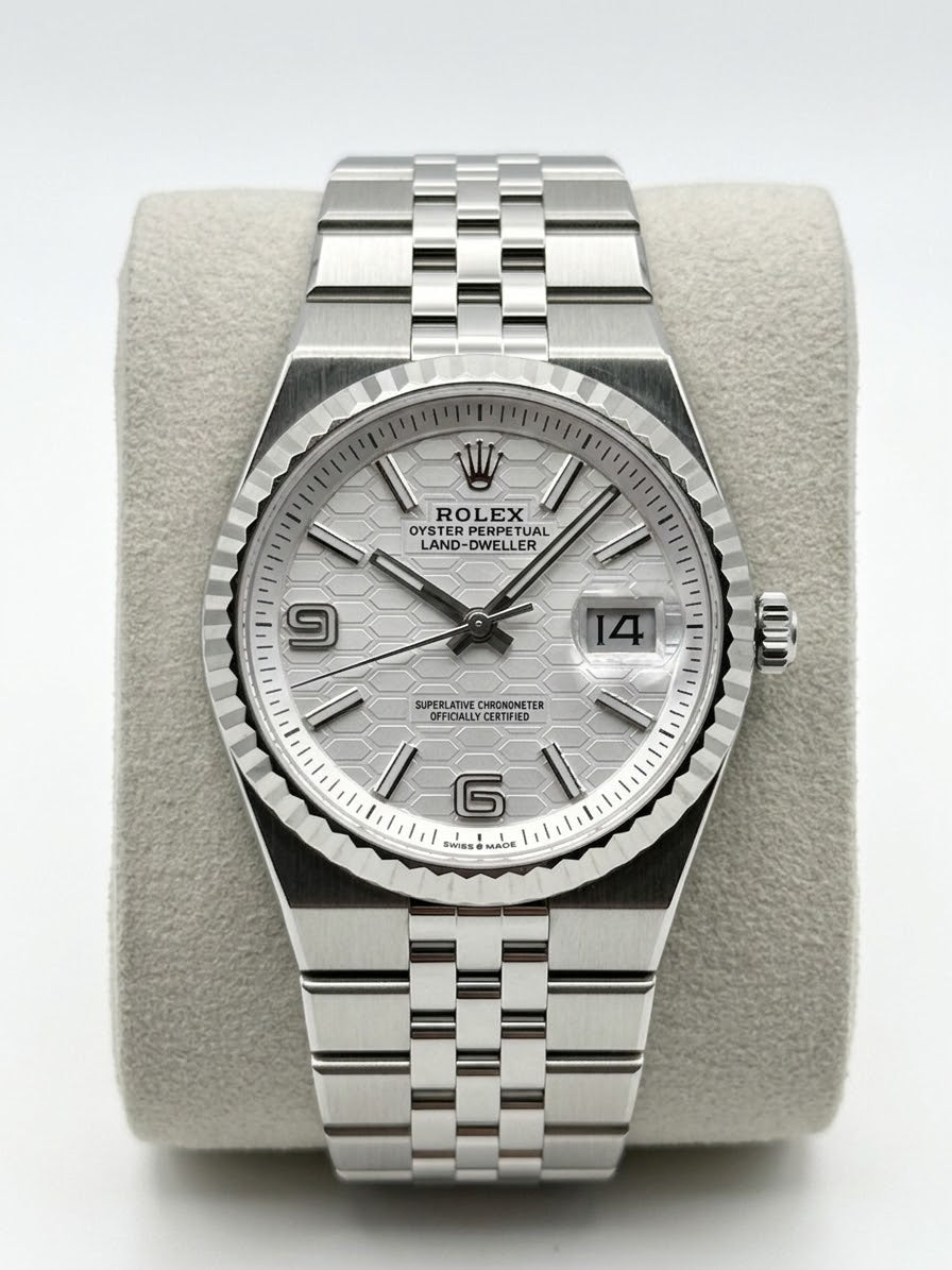 Montre automatique portant le nom Rolex – Élégance et style luxueux