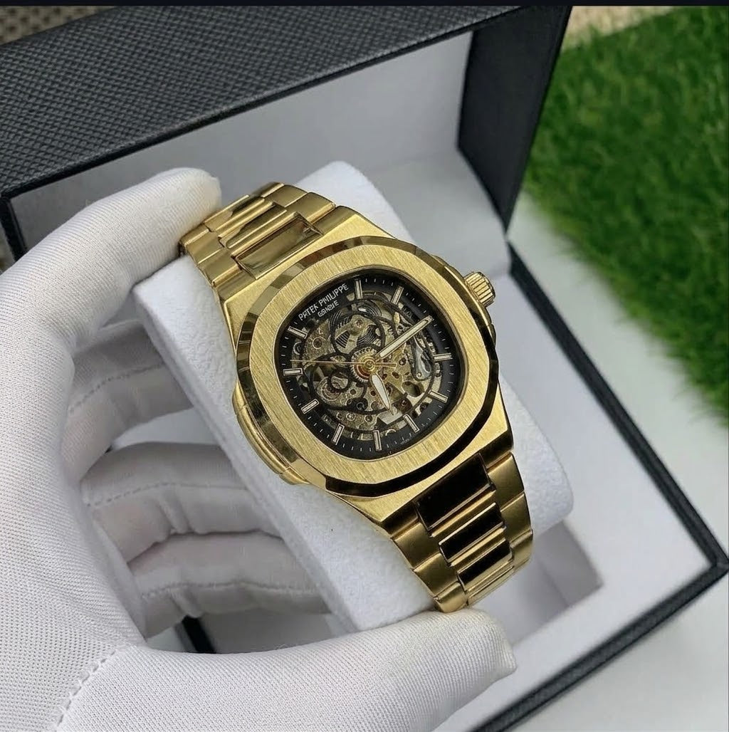 Montre automatique portant le nom Patek Philippe – Élégance et style luxueux